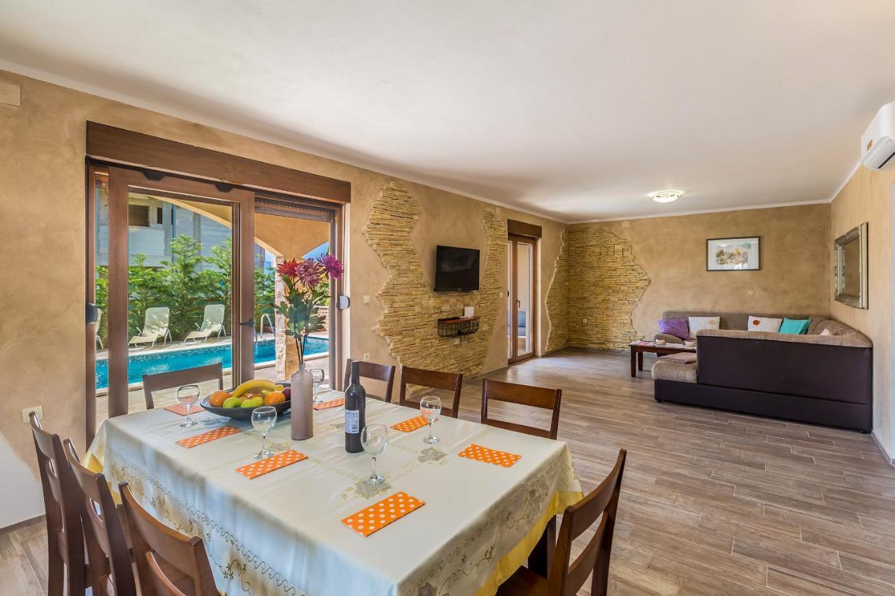 Villa Dijana East Linardići Εξωτερικό φωτογραφία
